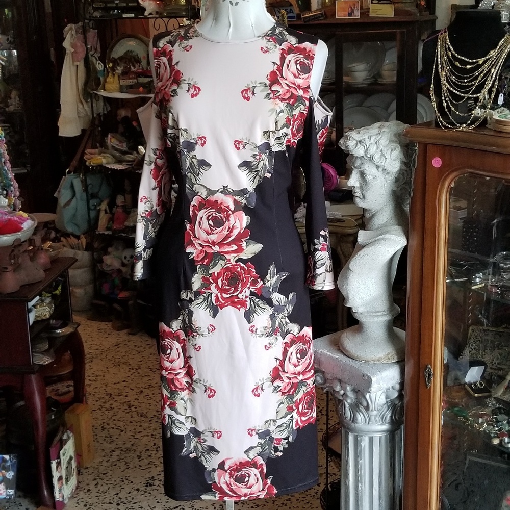 Gorgeous Floral Cold Shoulder Dress